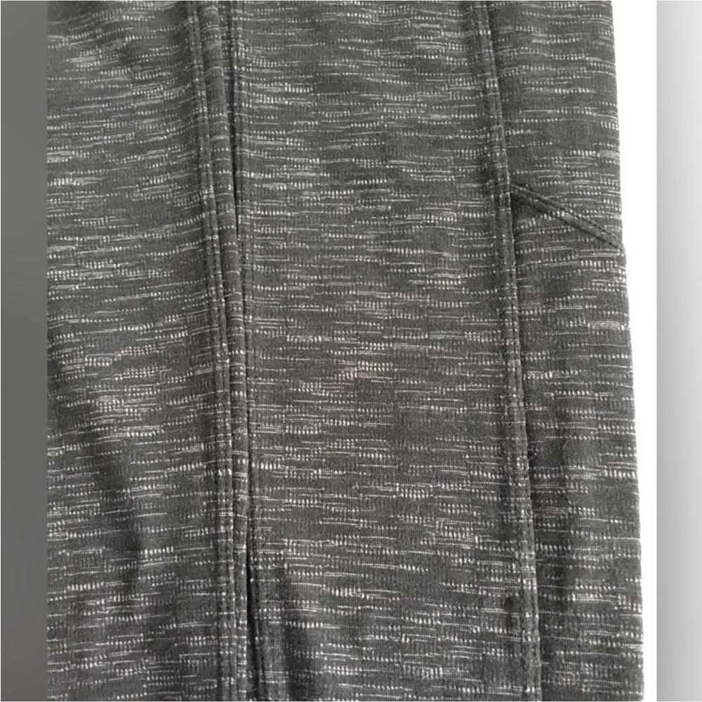 ATHLETA - Picture 16 of 16